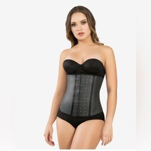 CYSM waist trainer  model 1336 XL